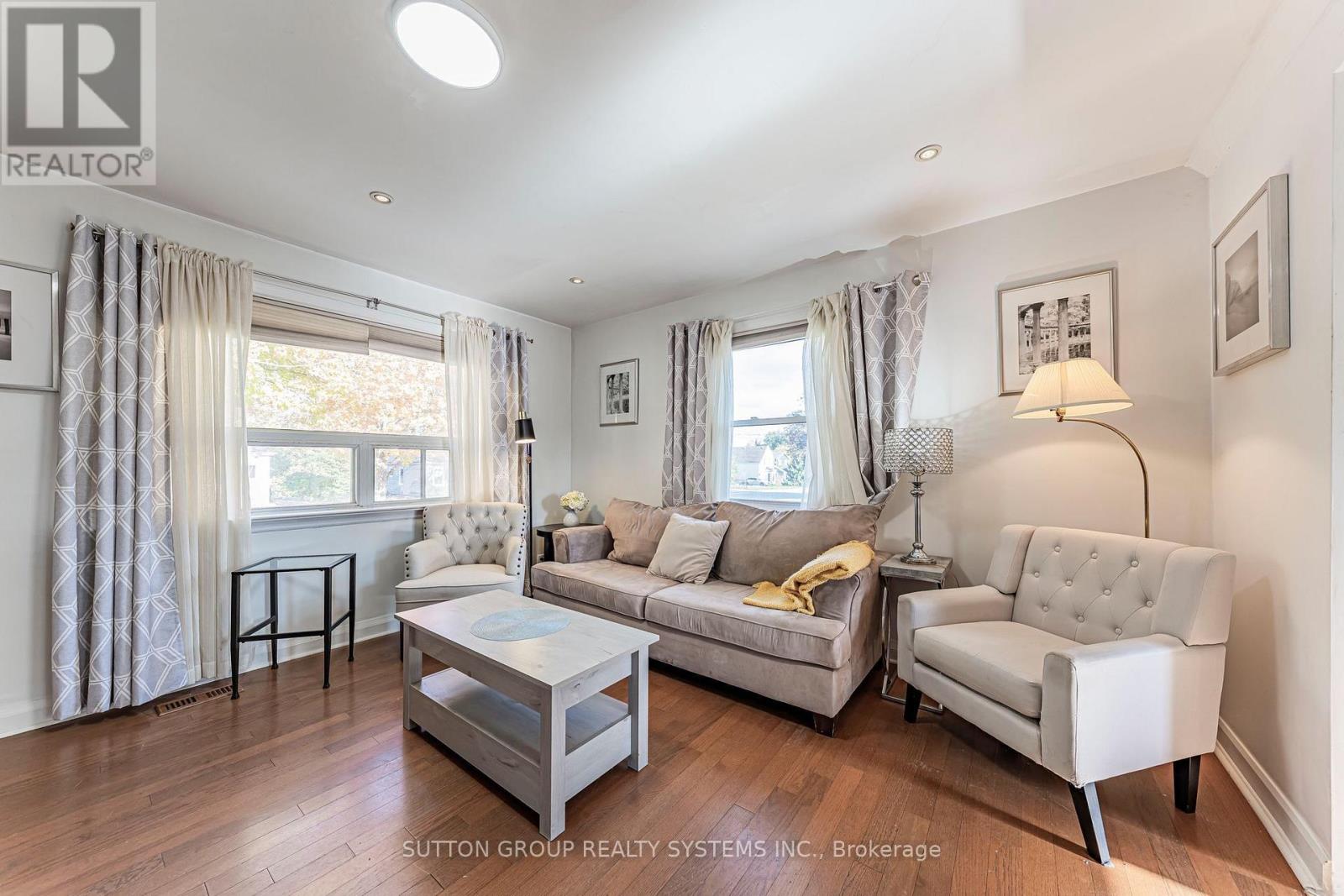 22 Arletta Street, Halton Hills, ON photo 5