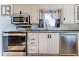 22 Arletta Street, Halton Hills, ON L7G3J3 Photo 9