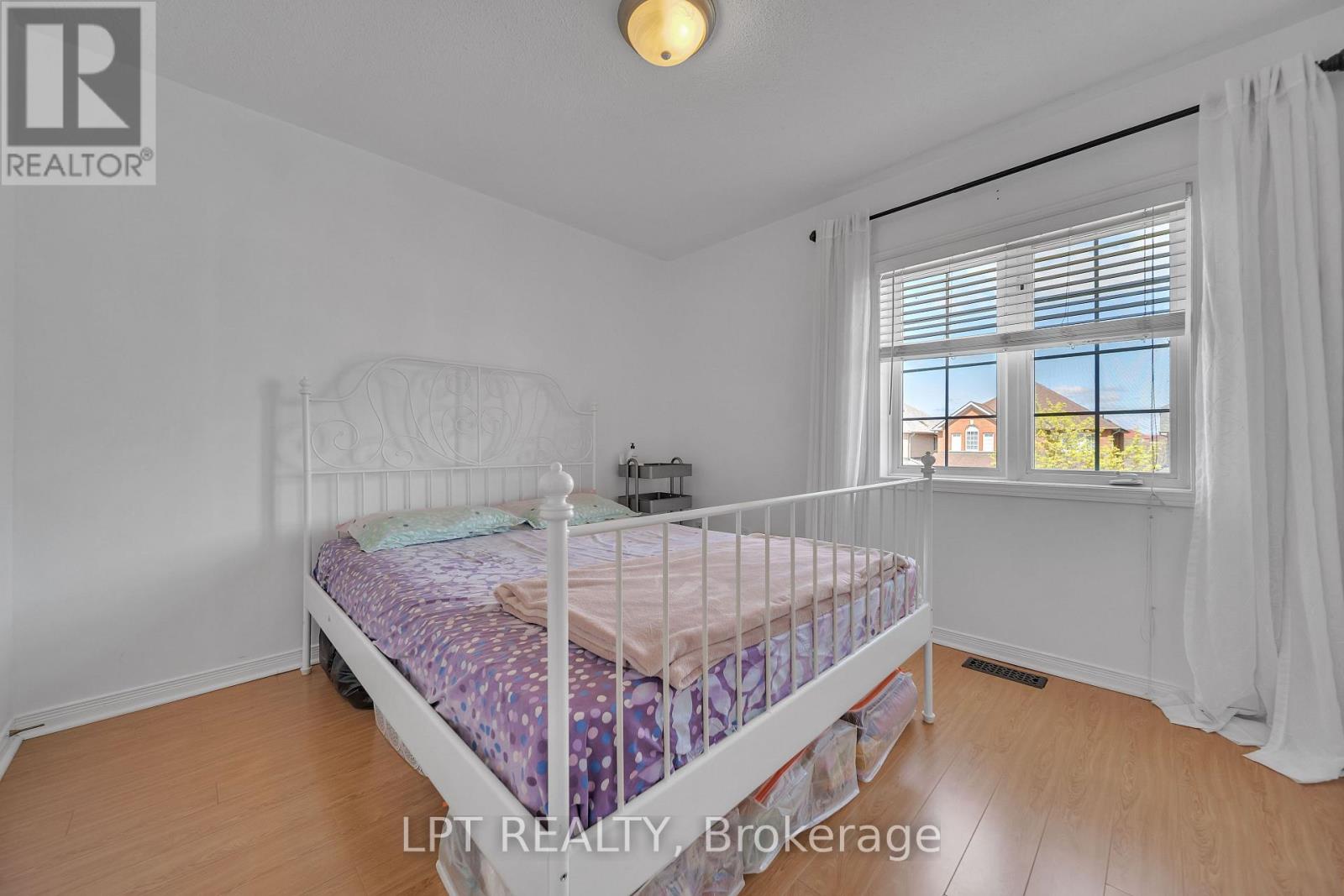 83 River Rock Crescent — photo 35