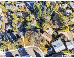 7404 92 Av Nw, Edmonton, AB T6B6B0 Photo 43