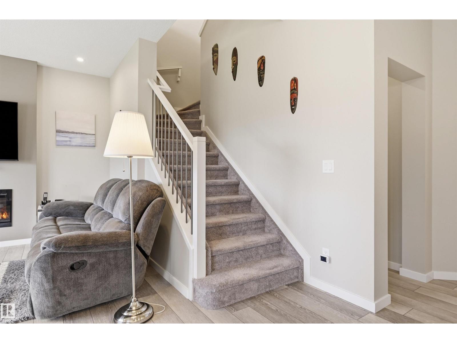 168 Larch Crescent, photo 18