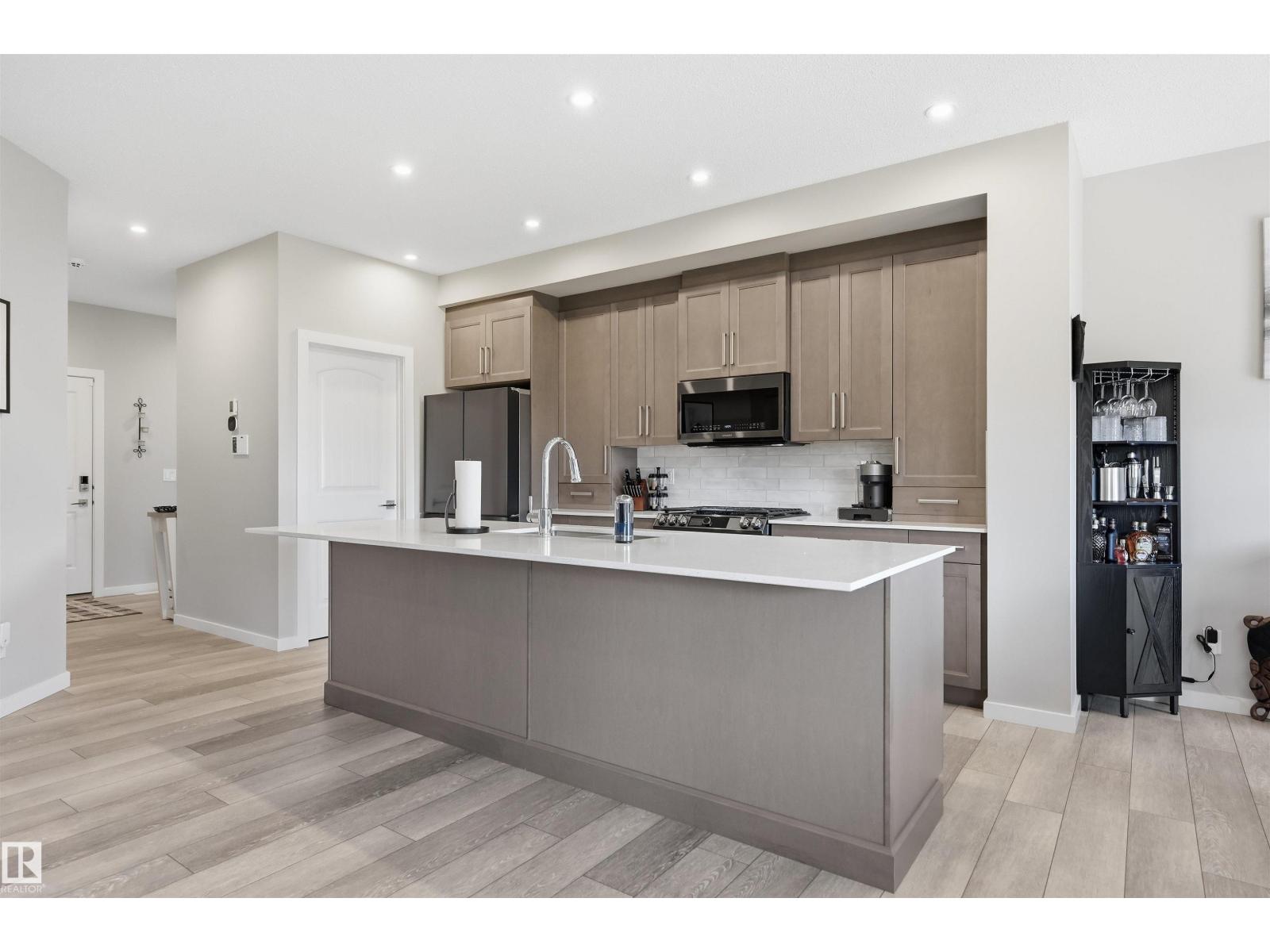 168 Larch Crescent, photo 12