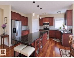 1641 Malone Wy Nw, Edmonton, AB T6R0H4 Photo 10