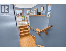38 Somerside Crescent Sw, Calgary, AB T2Y4G8 Photo 32