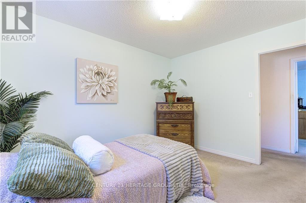 78 Sulmona Drive, Hamilton, ON photo 13