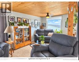 3272 Hwy 305, photo 11
