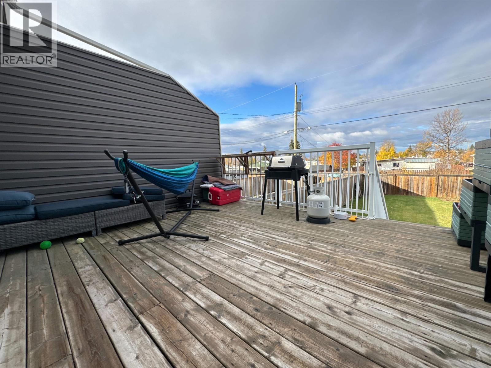 8618 74 STREET - 21