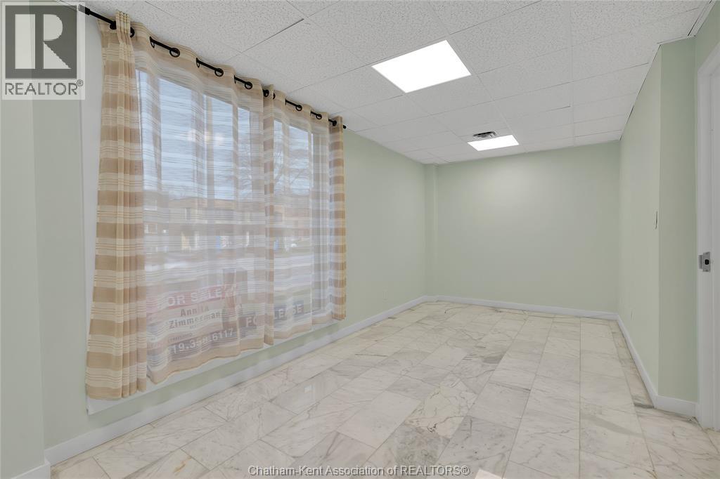1585 Ouellette AVENUE, Windsor — photo 12
