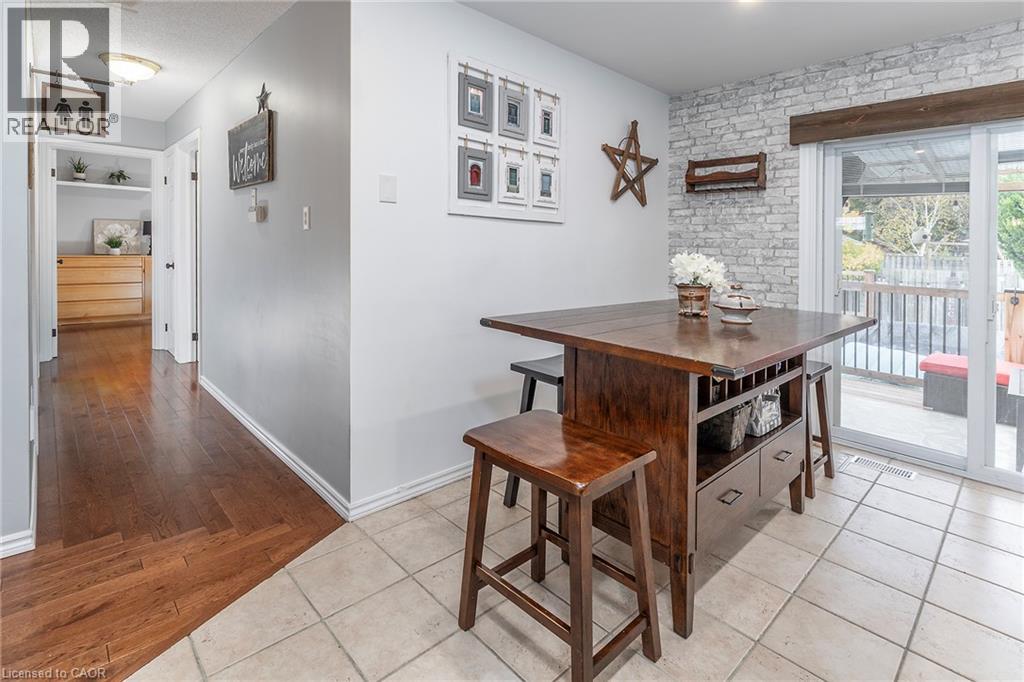 6 Stuart Street — photo 14