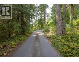 8508 Emard Terr, North Saanich, BC V8L1K3 Photo 71