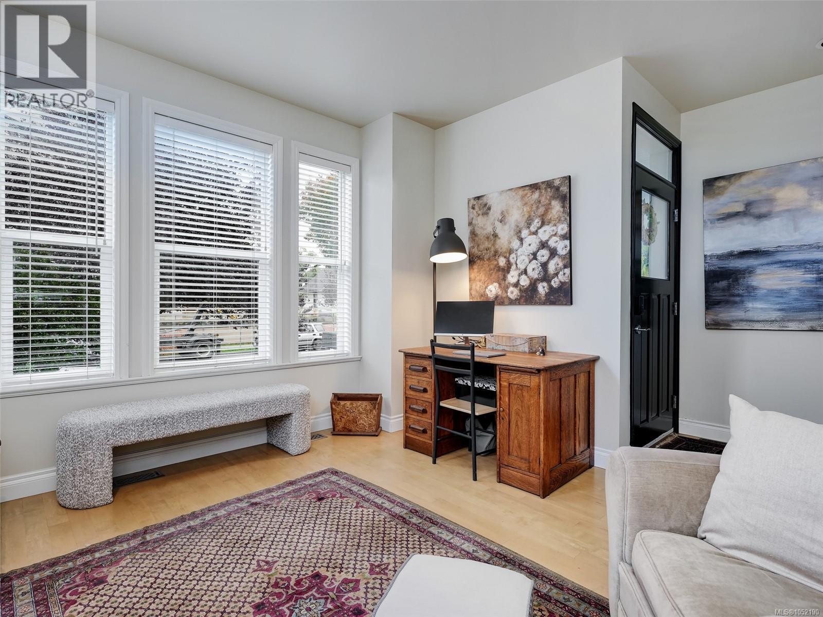 134 Clarence St - 6
