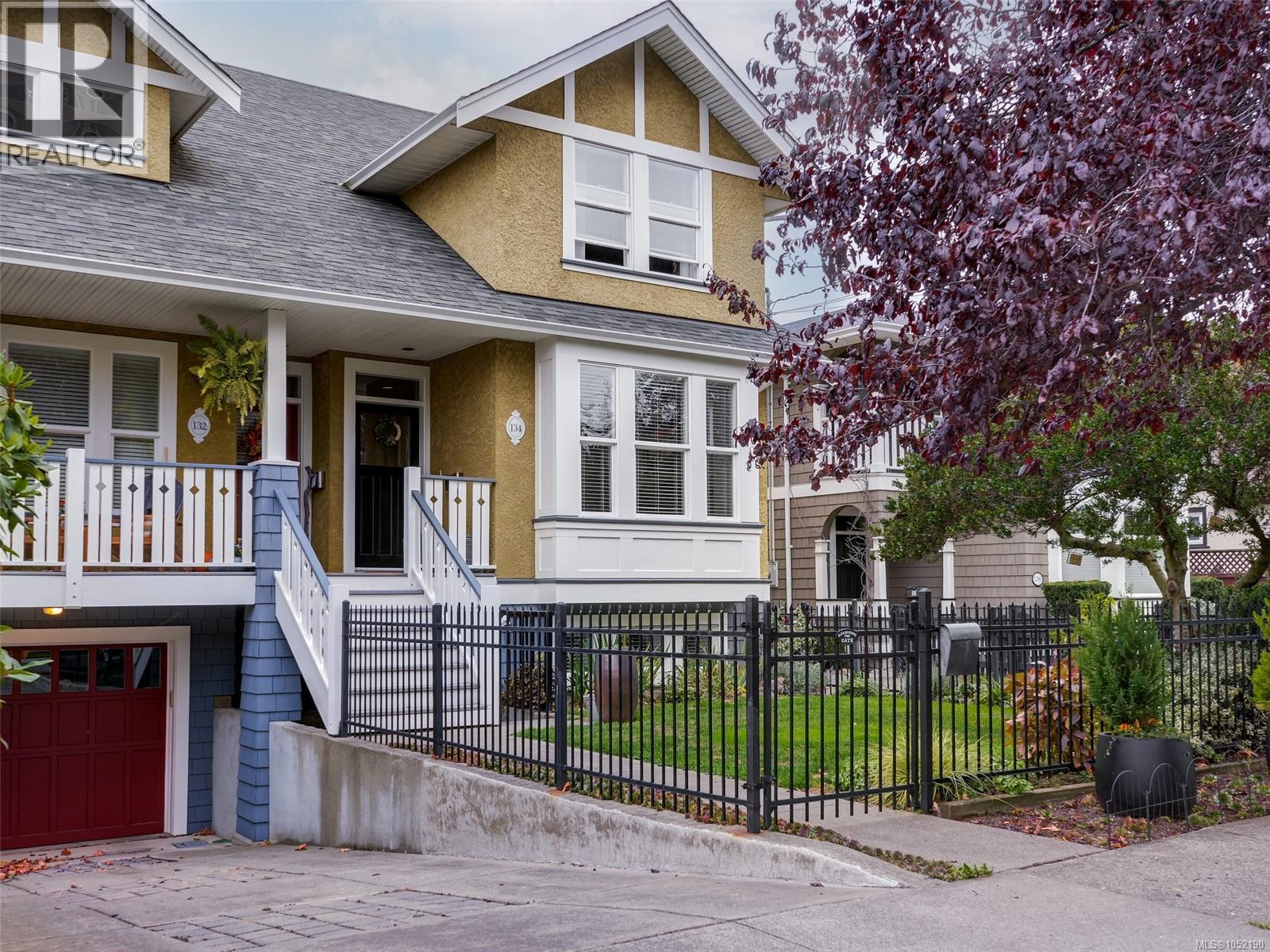 134 Clarence St - 43