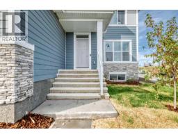 Kitchen - 1302 Mahogany Boulevard Se, Calgary, AB T3M4E3 Photo 14