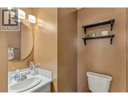 28, 76 Cedardale Crescent SW - photo 11