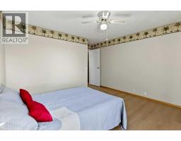 28, 76 Cedardale Crescent SW - photo 14