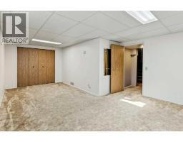 28, 76 Cedardale Crescent SW - photo 19