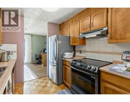 28, 76 Cedardale Crescent SW - photo 7