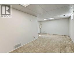 28, 76 Cedardale Crescent SW - photo 20