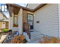 28, 76 Cedardale Crescent SW - photo 28
