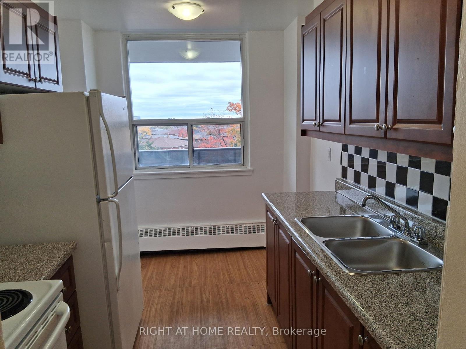 235 Grandravine Drive — photo 11