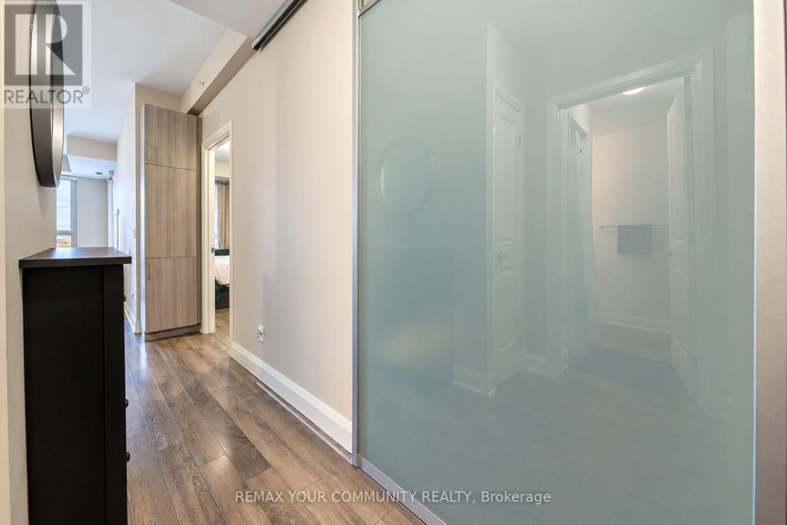 #907 55 YORKLAND BOULEVARD - 7