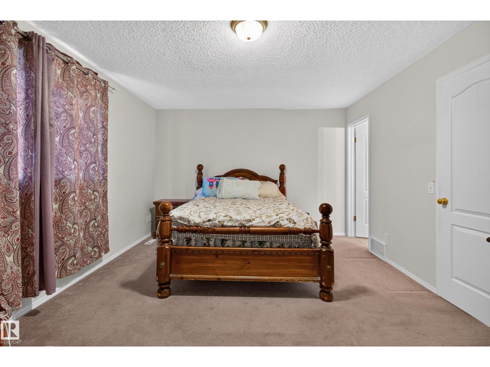 13111 36 Street NW, photo 23