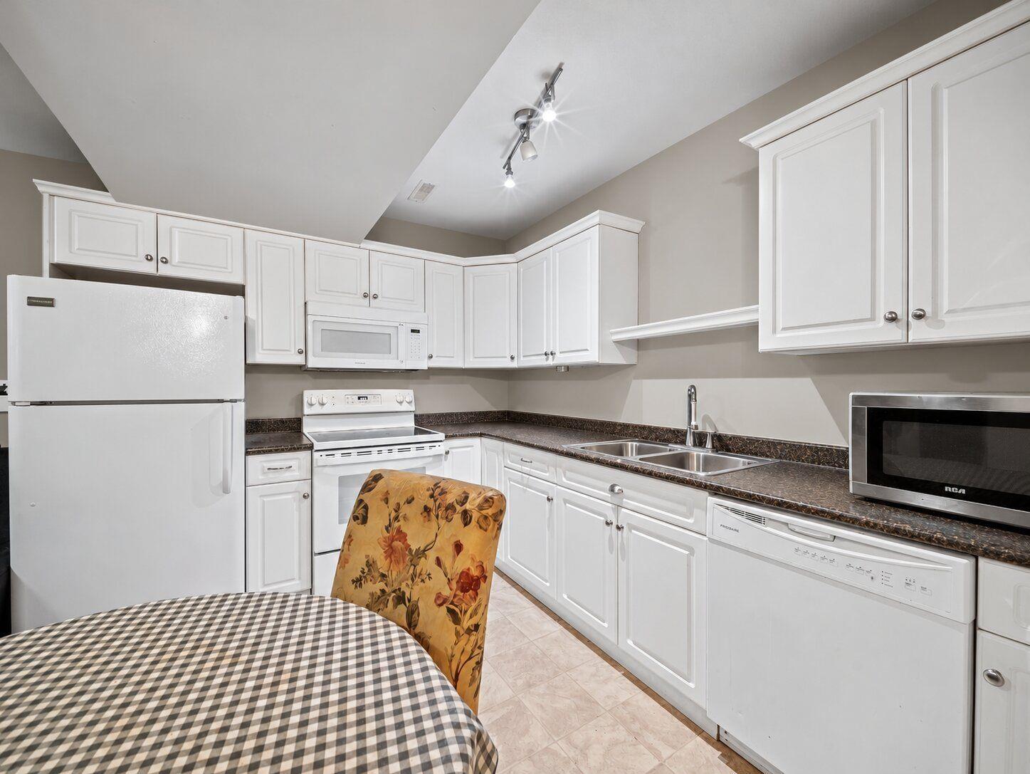 Photo of 46662 UPLANDS ROAD, Promontory 20