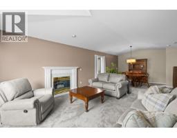 Dining room - 595 Yates Road Unit# 237, Kelowna, BC V1V1P8 Photo 9