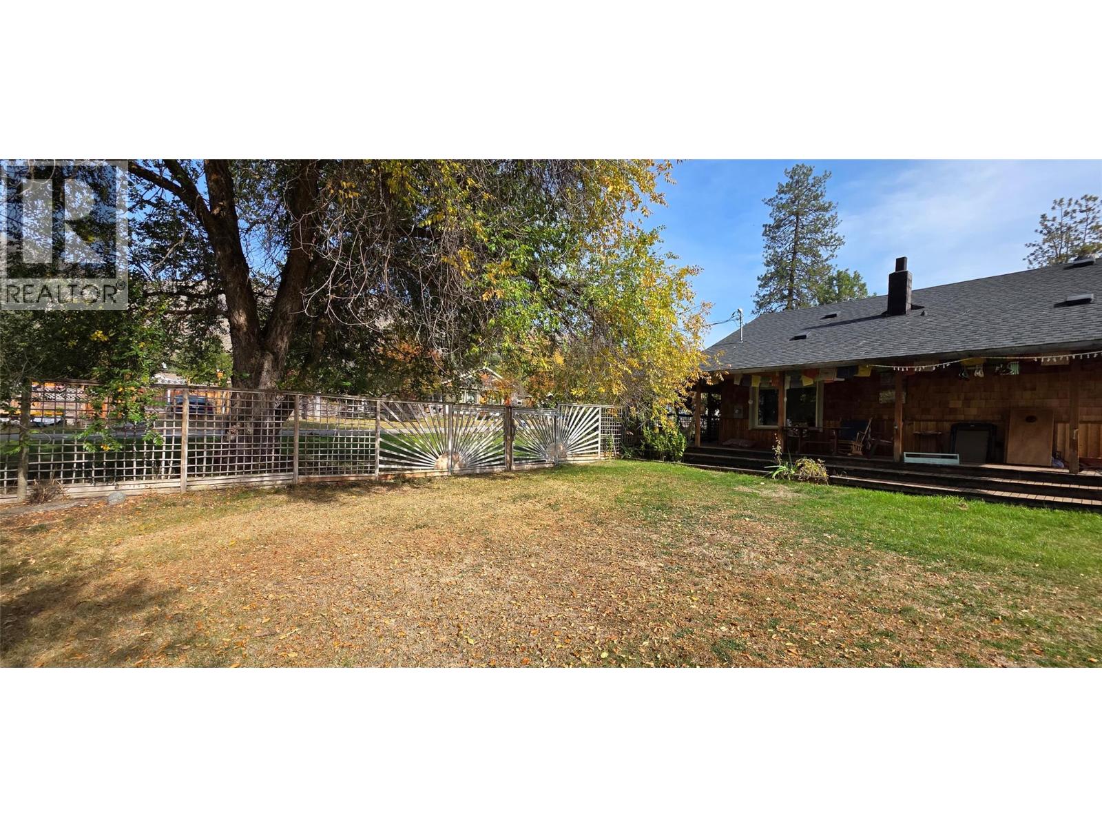 468 Sixth Avenue - 11