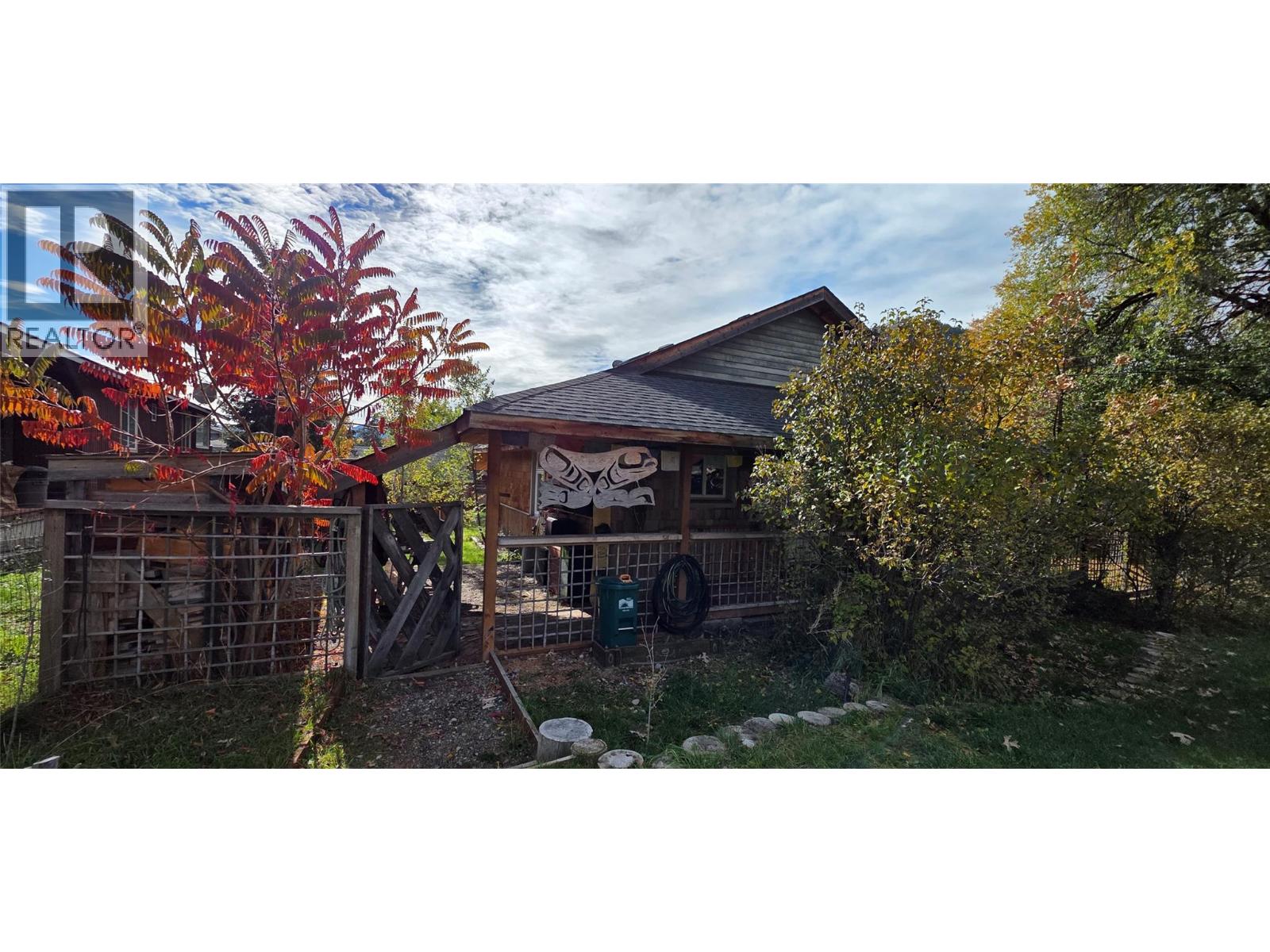 468 Sixth Avenue - 81