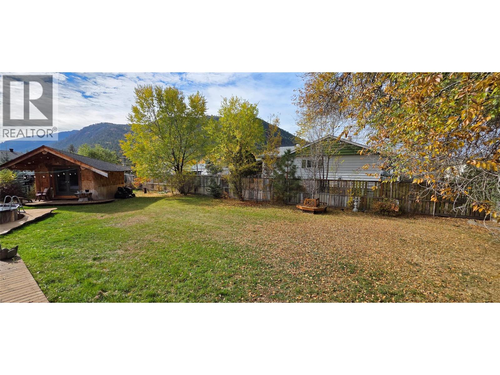 468 Sixth Avenue - 76