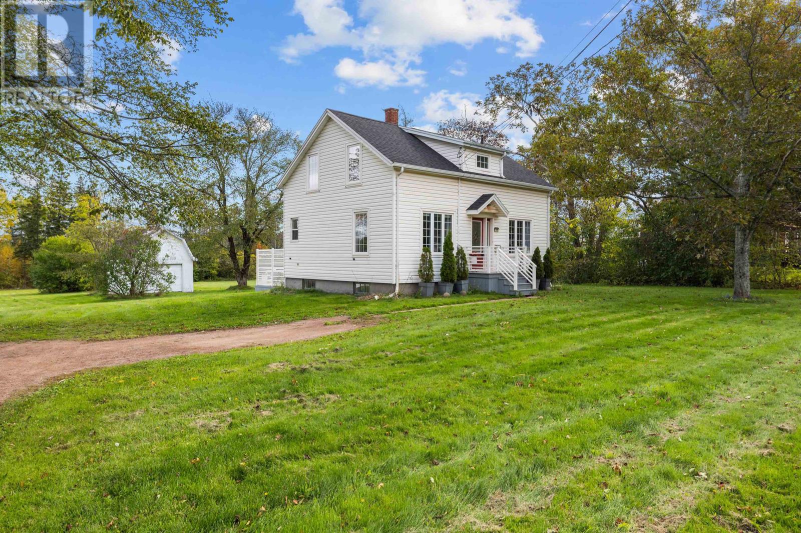 490 South Drive - 2