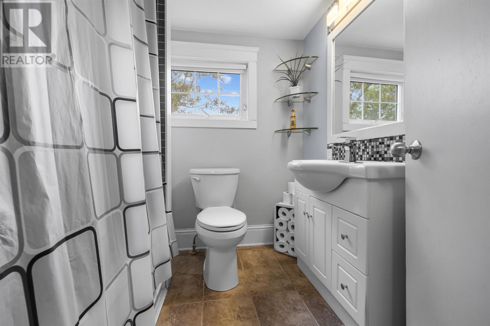 490 South Drive - 29