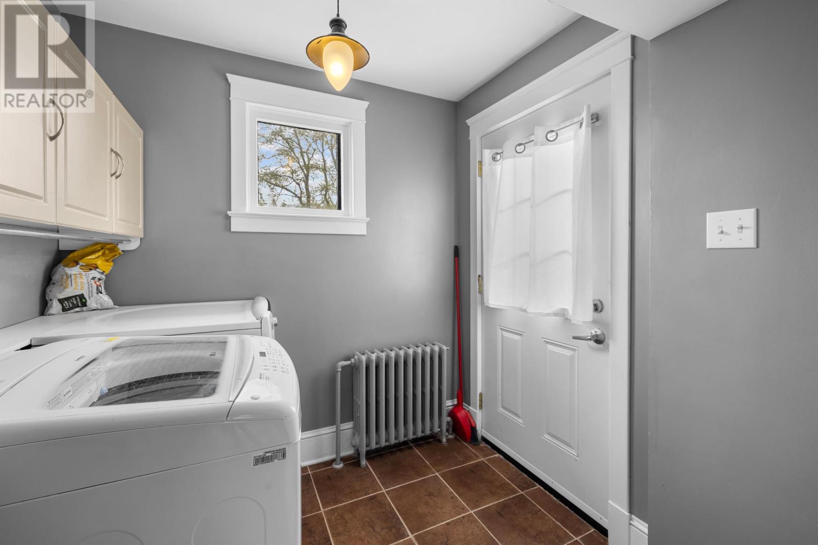 490 South Drive - 34