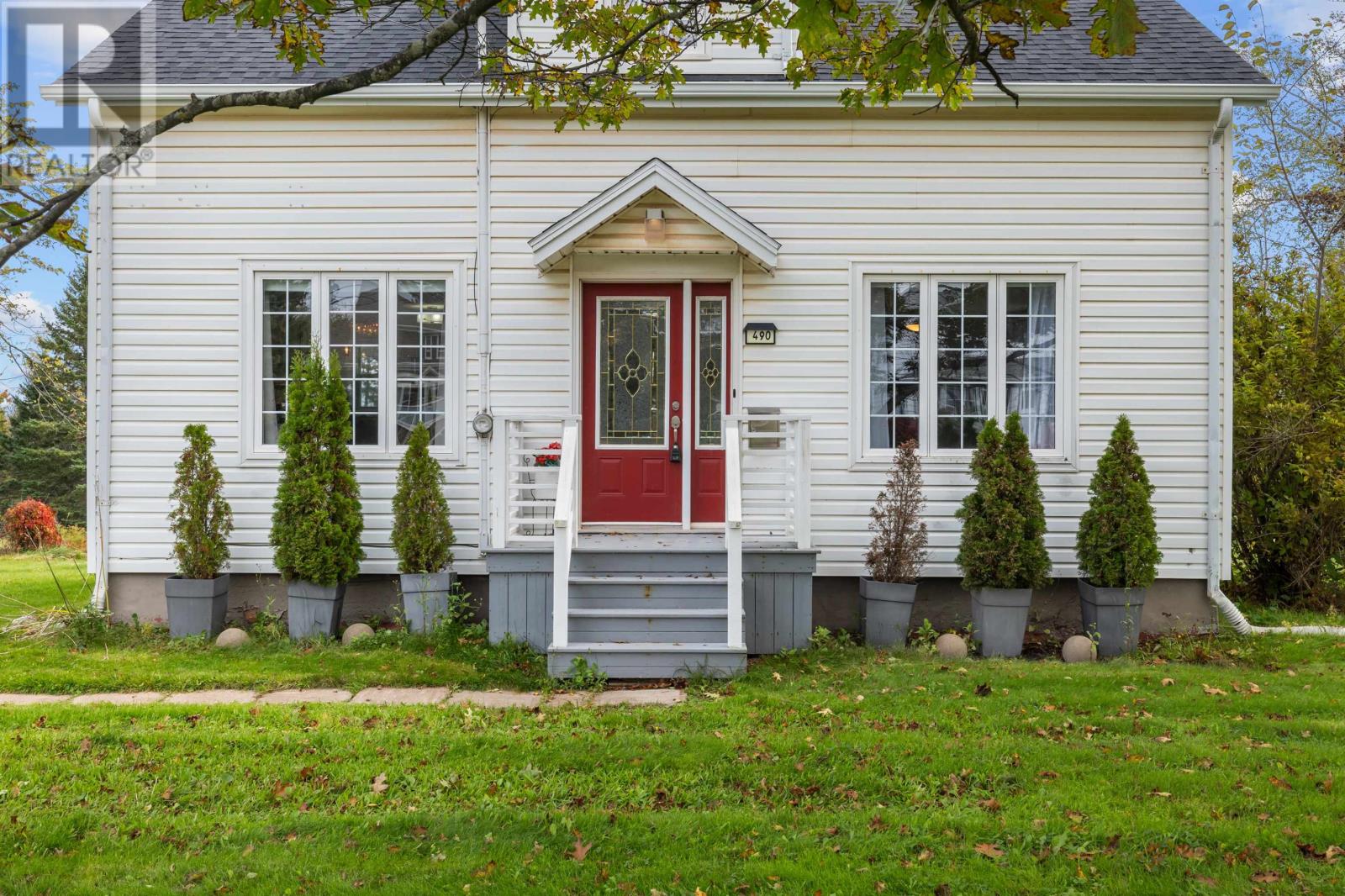 490 South Drive - 4