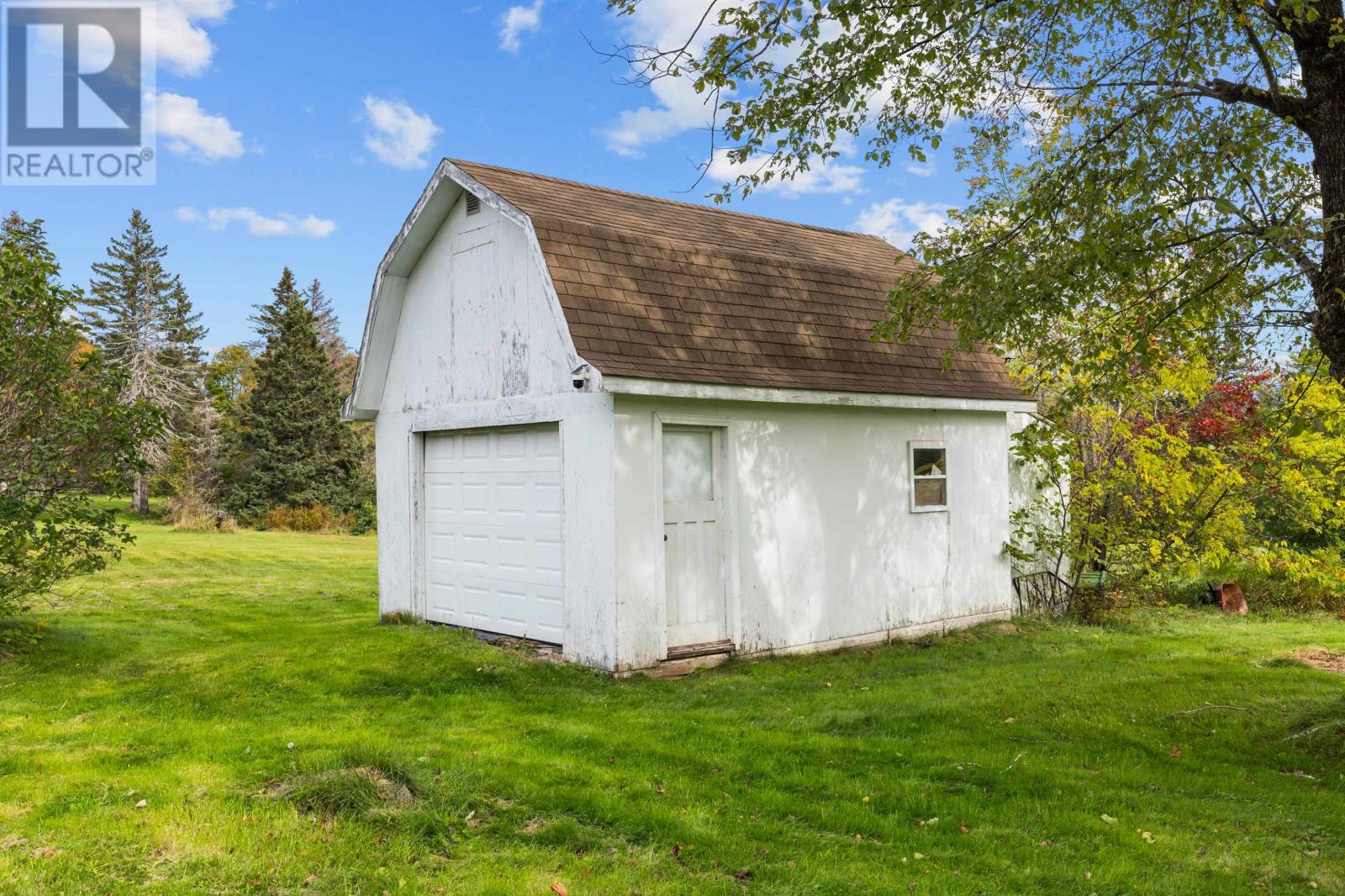 490 South Drive - 41