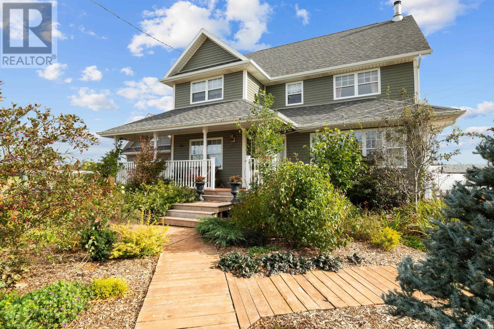 472 Bradford Road - 1