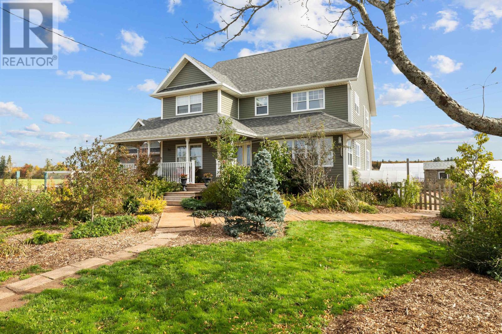 472 Bradford Road - 2
