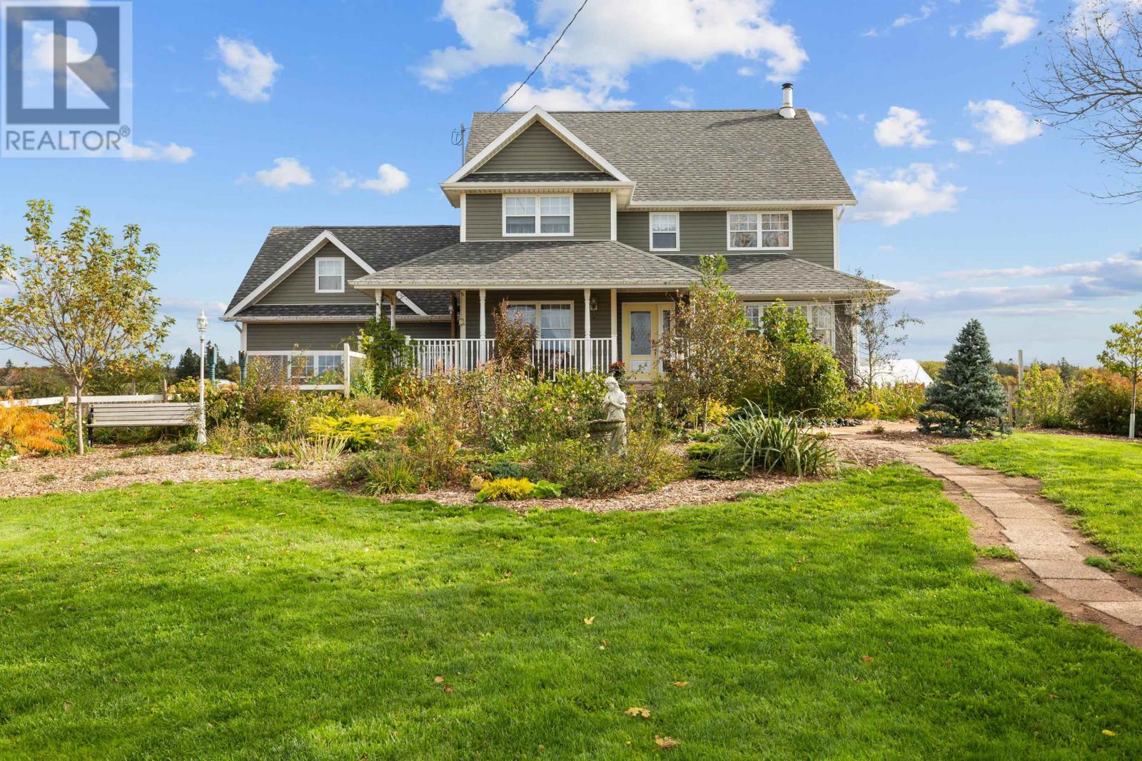 472 Bradford Road - 3