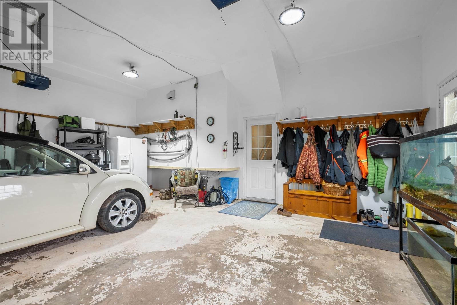 472 Bradford Road - 37