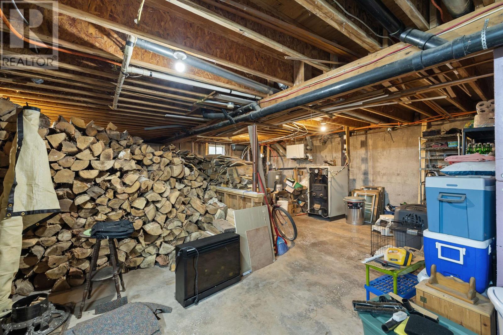 472 Bradford Road - 39