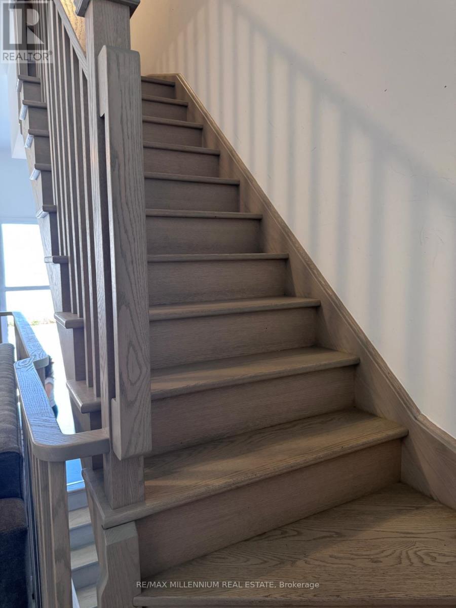 54 HOOYO TERRACE, Toronto (Englemount-Lawrence) — photo 8