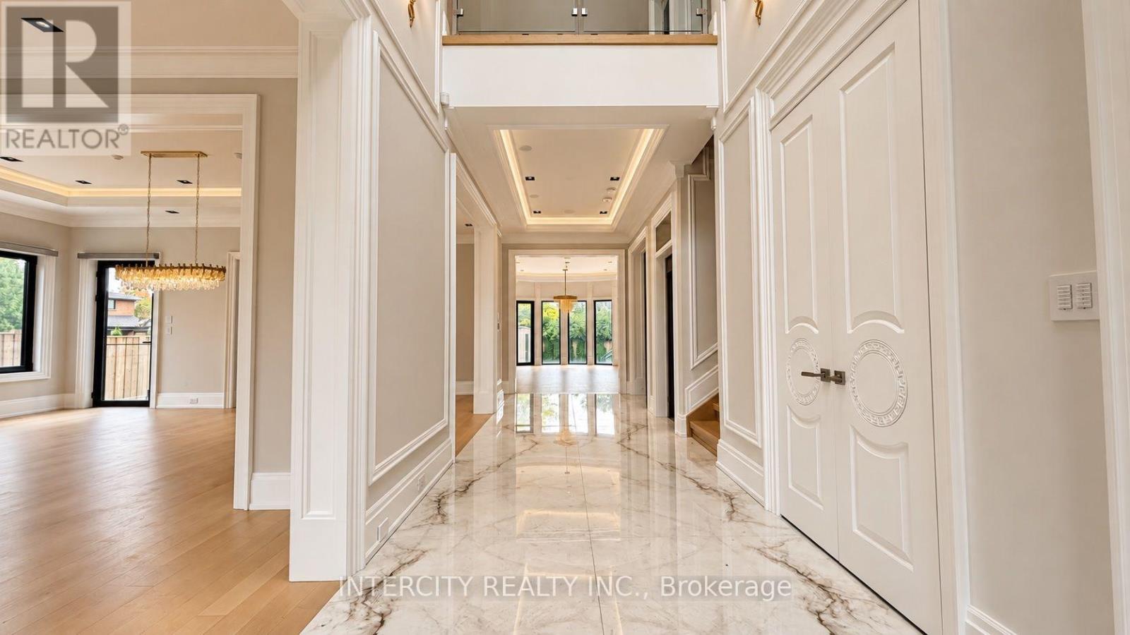 1 Silvergrove Road, Toronto, ON photo 5