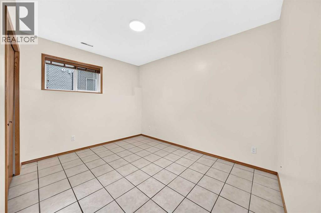Listing photo – 26 Firdale Close, Sylvan Lake