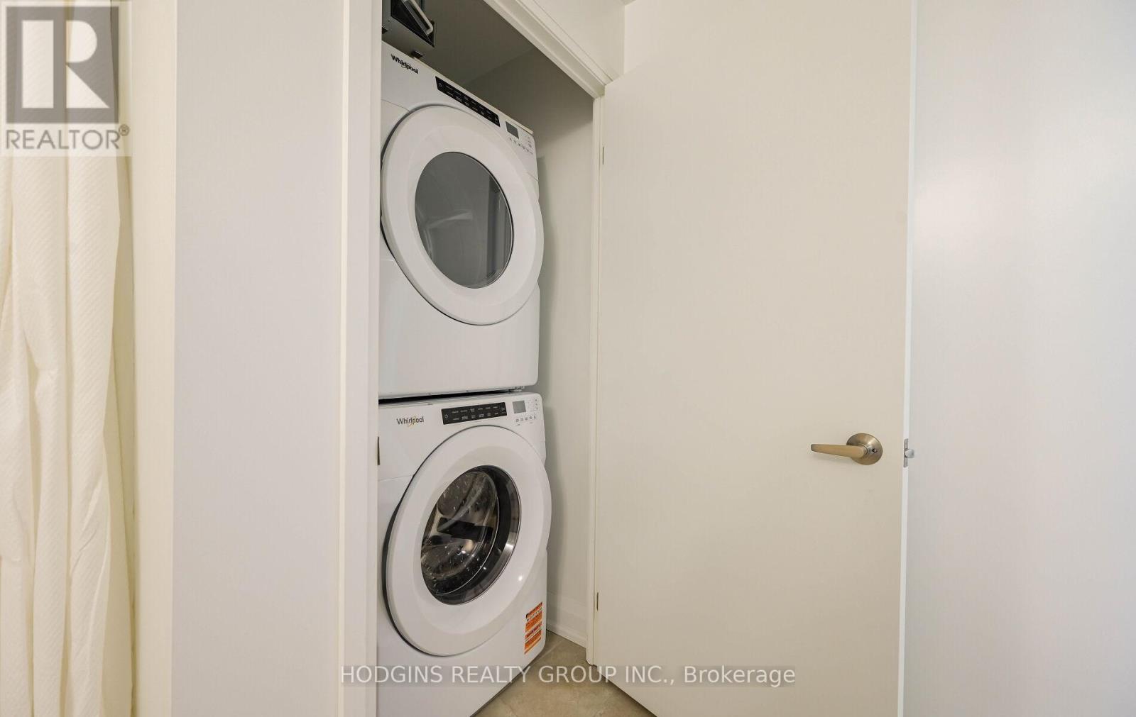 1414 - 1035 SOUTHDOWN ROAD, Mississauga (Clarkson) — photo 11