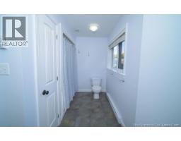 31 Riverview Drive, photo 17