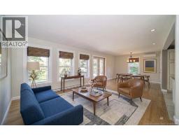 31 Riverview Drive, photo 5