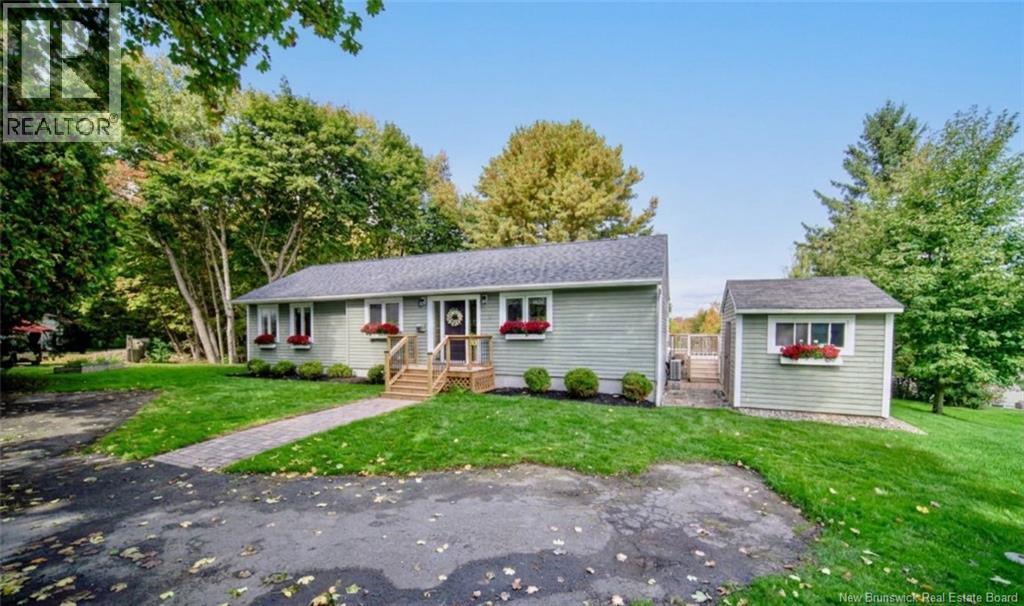 31 Riverview Drive - 1