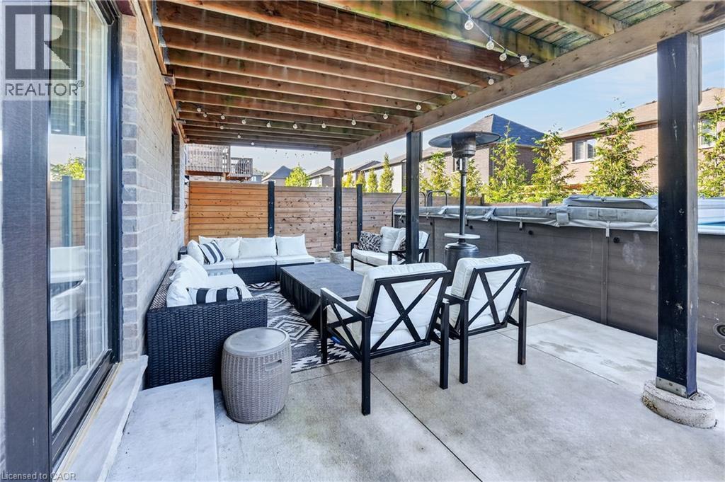 4069 Brock Street — photo 43