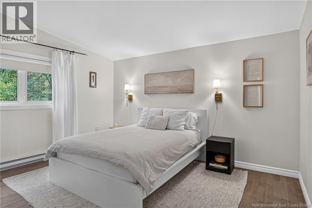 22 MacLean Road - 24